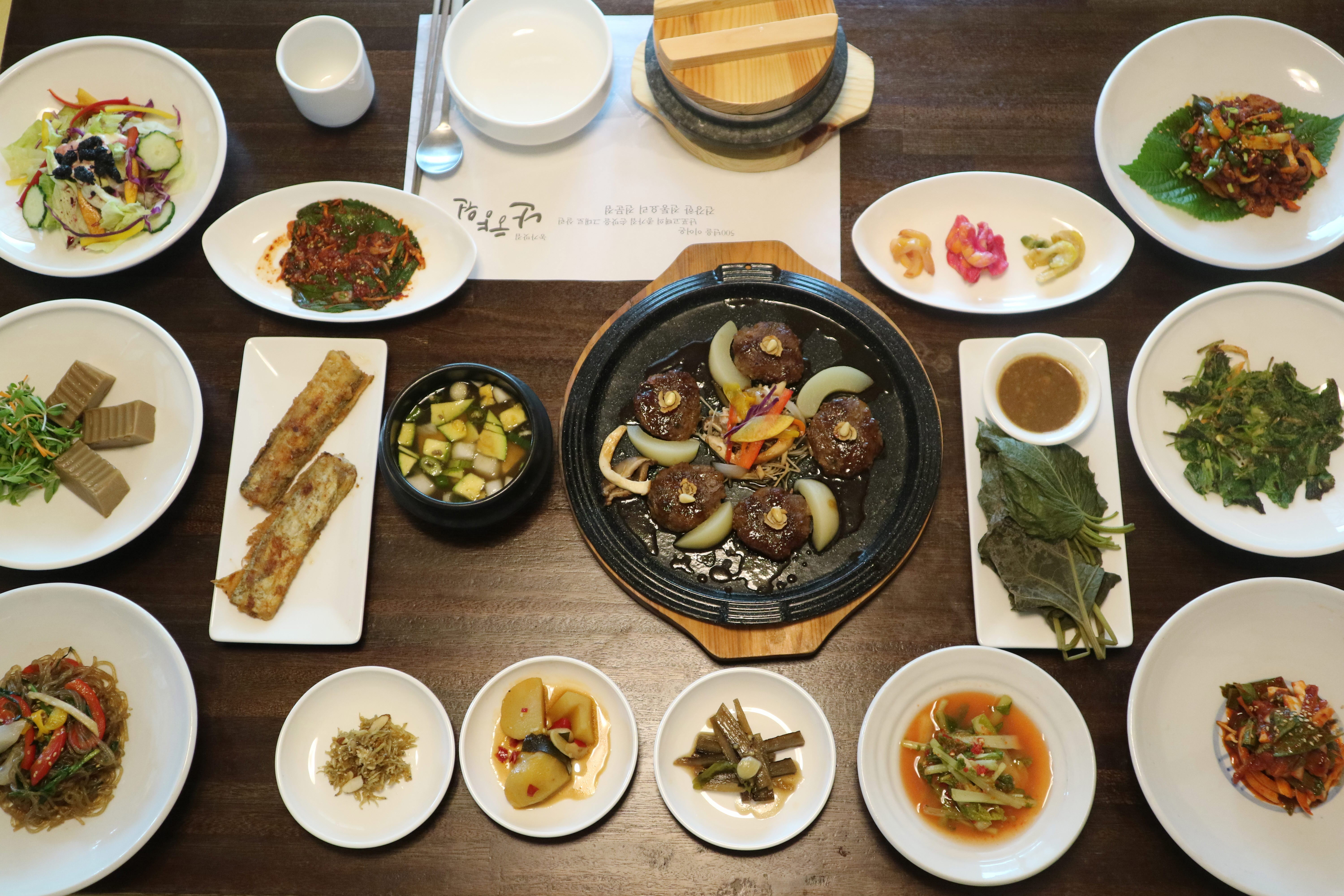 Traditional Korean meal