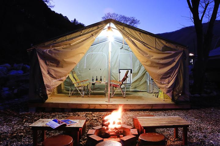 T&G Glamping