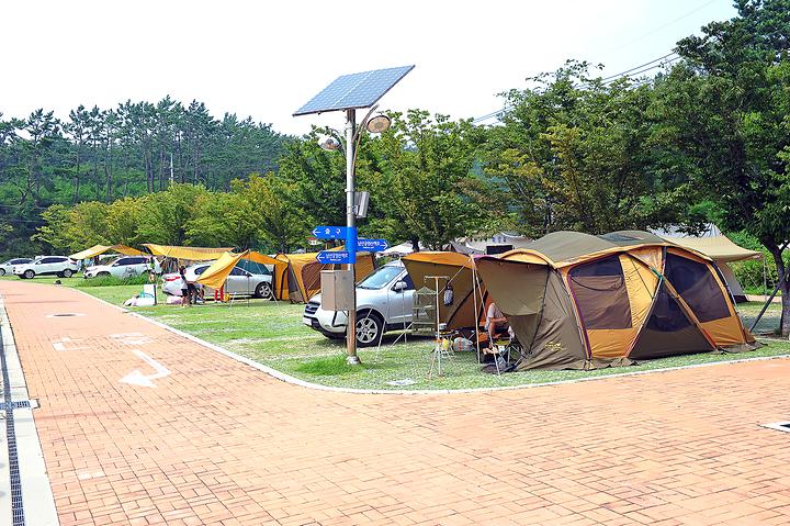 Goseong Namsan Park Auto Camping Site