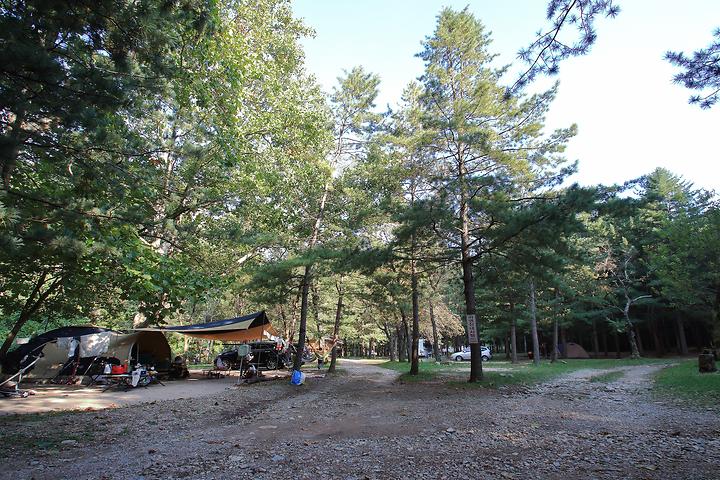 Mount Songnisan San Naeri Campsite