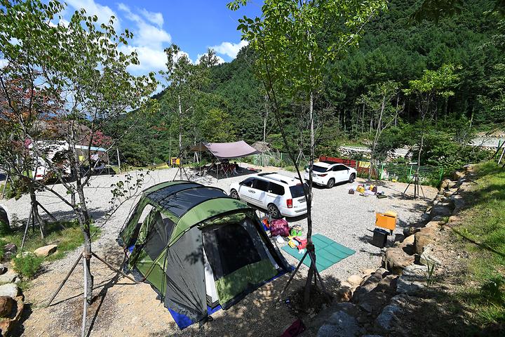 Sancheong Jiri Valley Campground