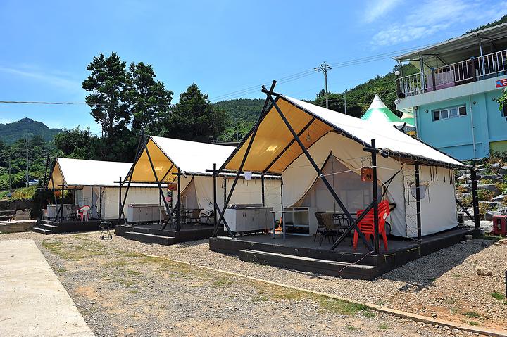 Geumodo Island Campsite