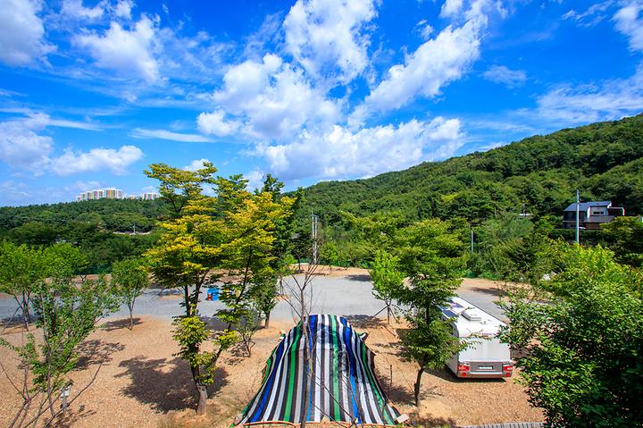 Cheonan Chestnut Tree Valley Family Camping Farm