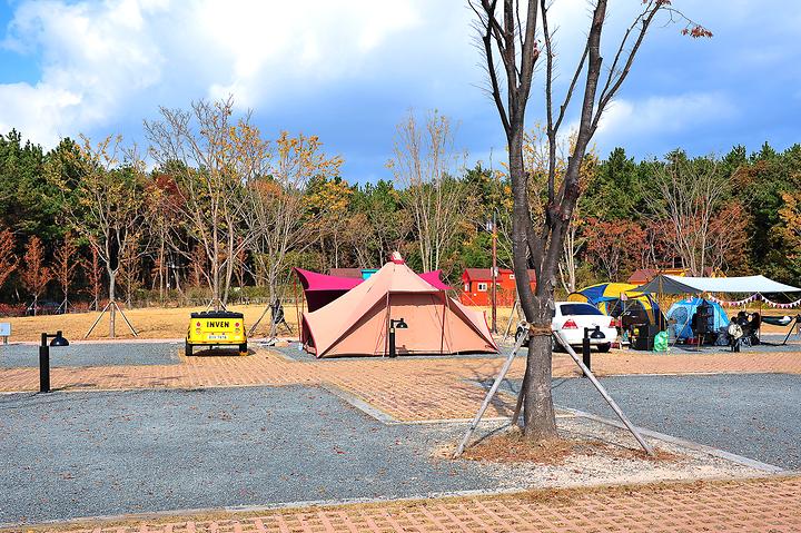 Hwangbang Mountain Eco Campsite