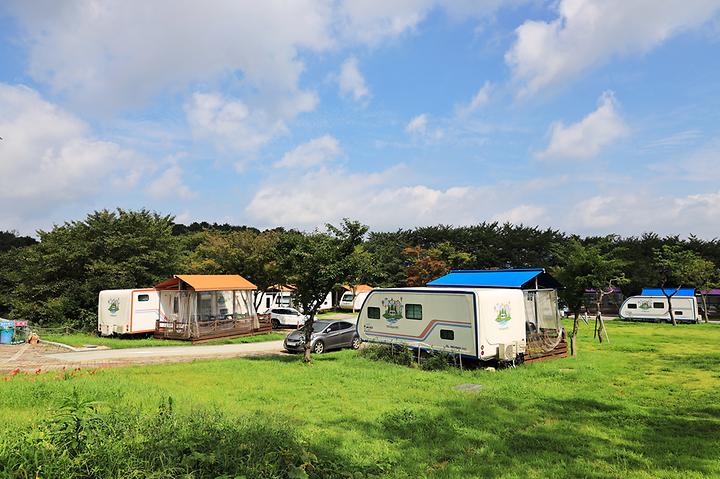 Gwangju Family Land Caravan Camping Site