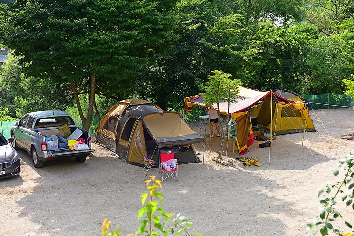 Muju Gucheondong Campsite