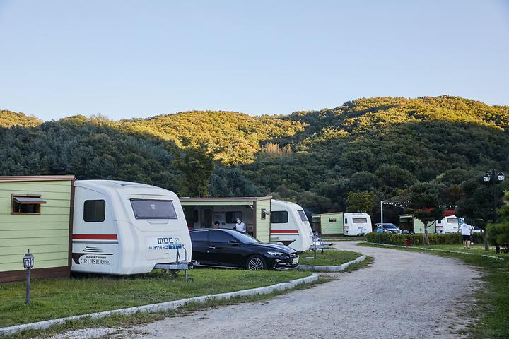 Yongin Dae Jang Geum Park Campground