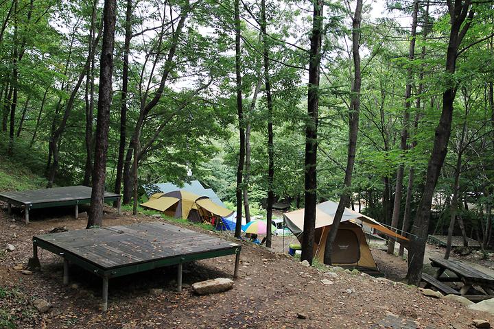 Wa Ryong Natural Resort Campsite