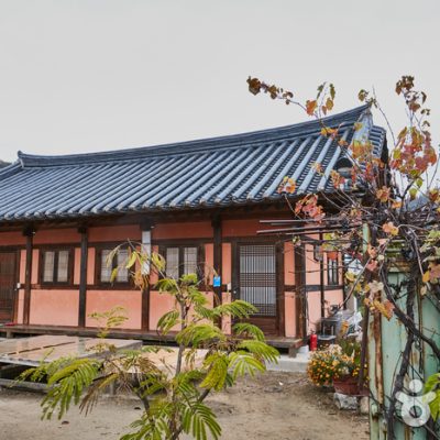 Ungidaek House [Korea Quality] / 개실마을영농조합법인 [한국관광 품질인증]
