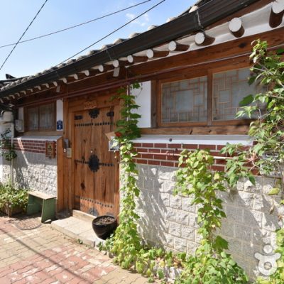 Iriru Boutique hanok guest house [Korea Quality]이리루 한옥부틱게스트하우스[한국관광 품질인증]